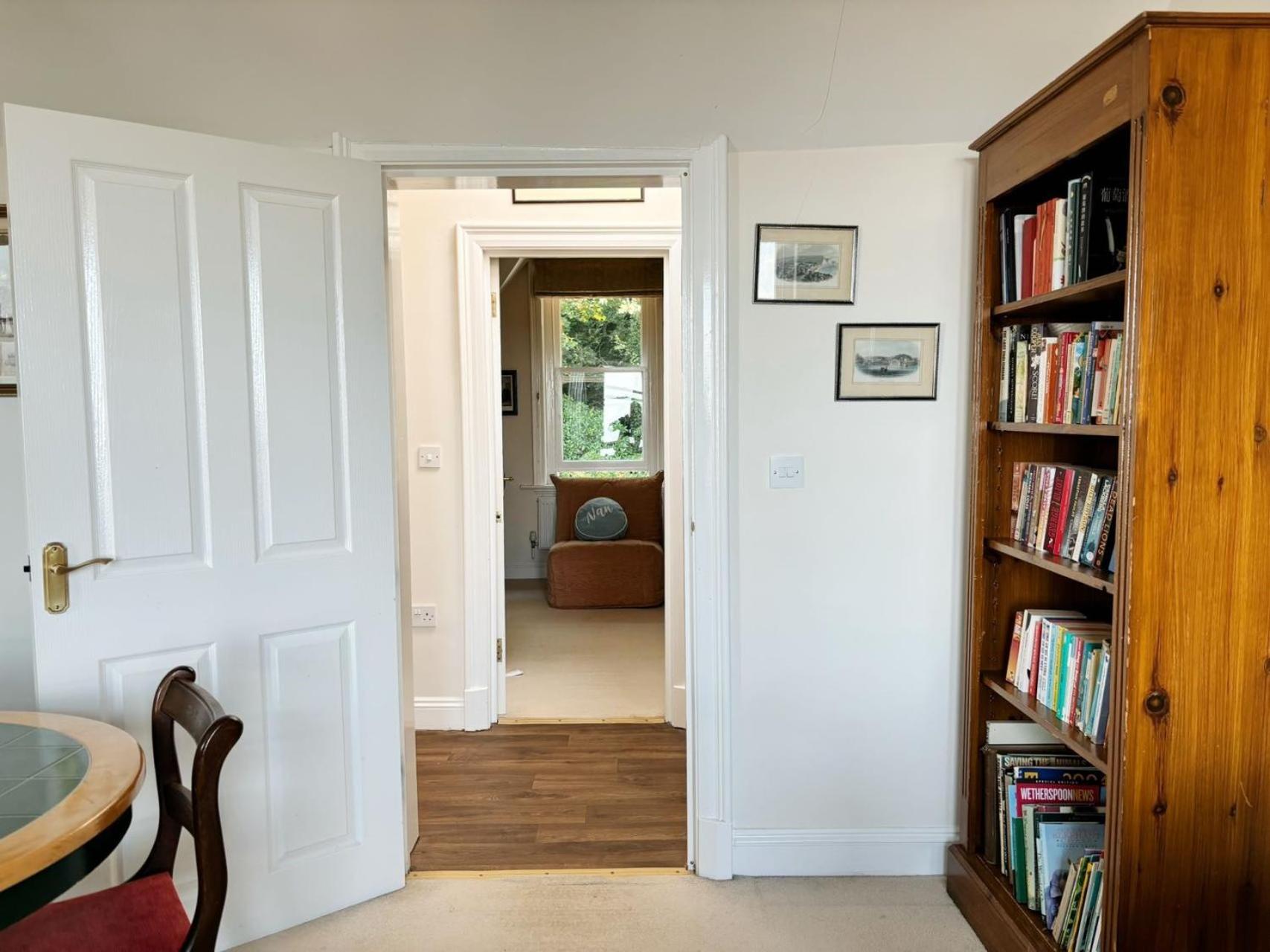 Spacious Town-Centre Apartment With Stunning Views Great Malvern Kültér fotó